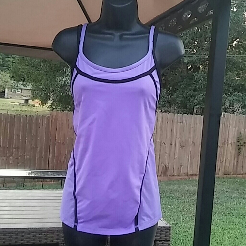 Lululemon athletica tank top size 6